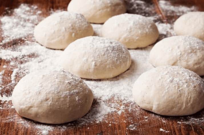 panetti di impasto pizza